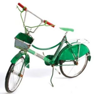 Bicicleta Elaborada con Latas Recicladas - Ecomania Online